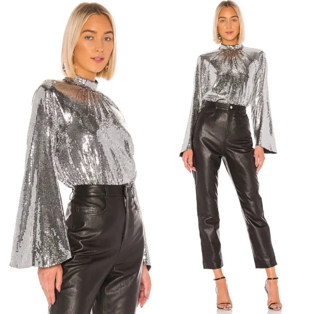 RtA Tennessee Peasant Silver Sequin Bell Sleeve Top Sz XS NWT - Picture 1 of 16